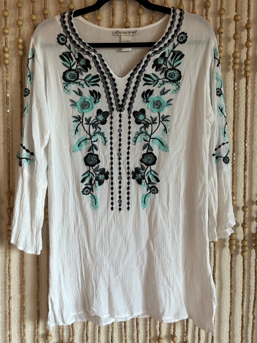 Cute Options Y2K White Blue Embroidered V-Neck Floral Boho Peasant Long Sleeve